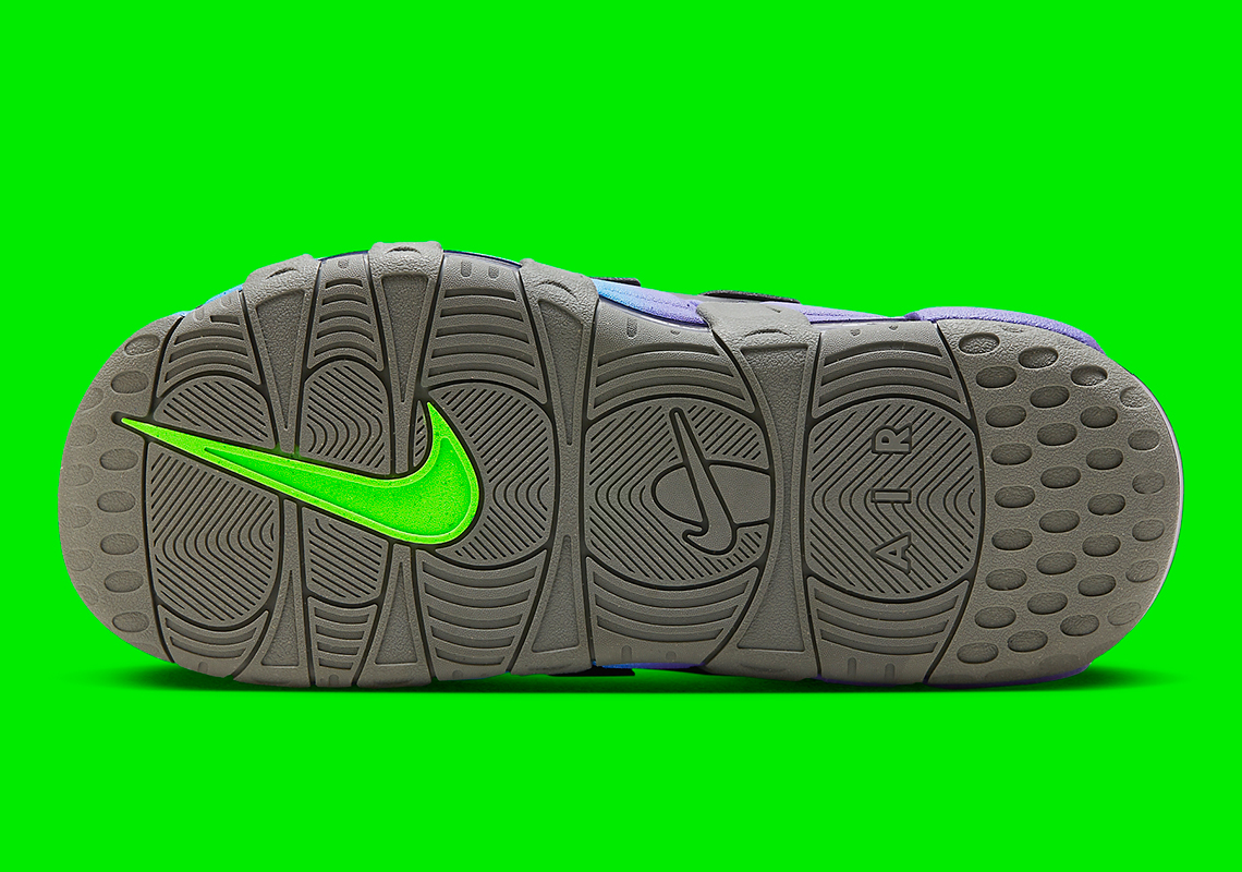 Nike Air More Uptempo Slides: Bước vào mùa hè với phong cách hiện đại và thú vị! - 5