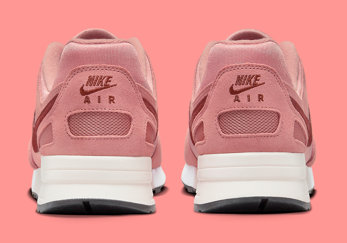 Nike Air Pegasus '89 Red Stardust: Trở Lại Nổi Bật Cho Xuân 2024! - 4