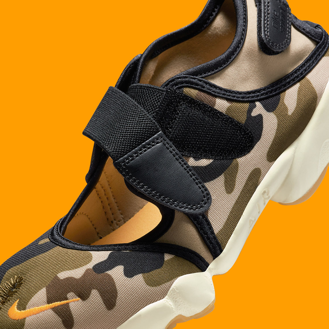 Nike Air Rift trở lại với gam màu xanh rừng camo - 7