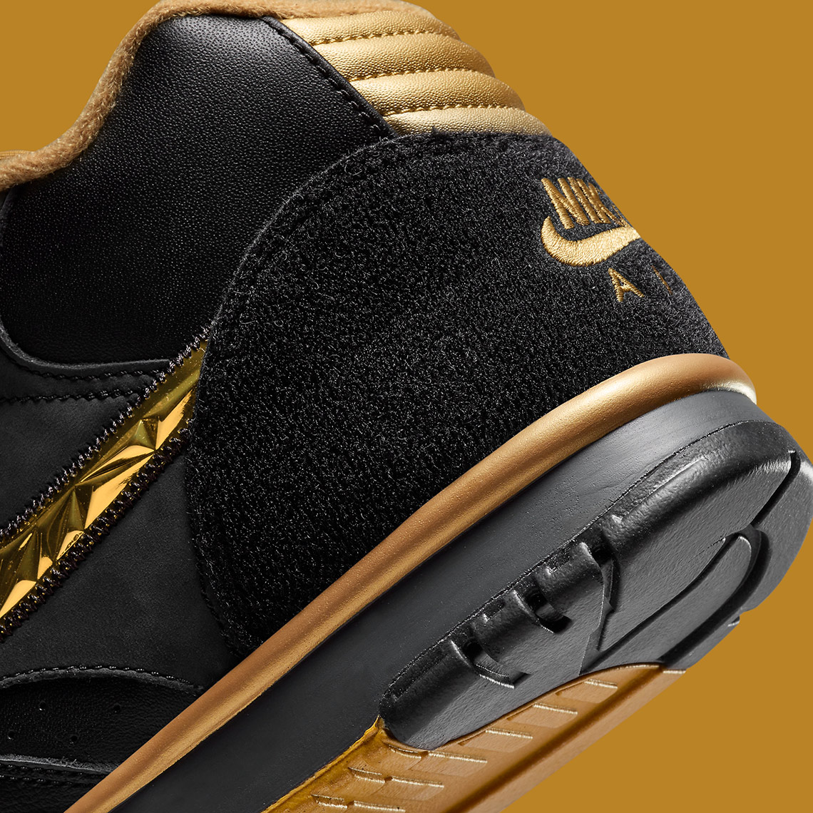 Nike Air Trainer 1 College Playoffs - Phiên Bản Độc Đáo Để Kỷ Niệm Cúp C1 - 11