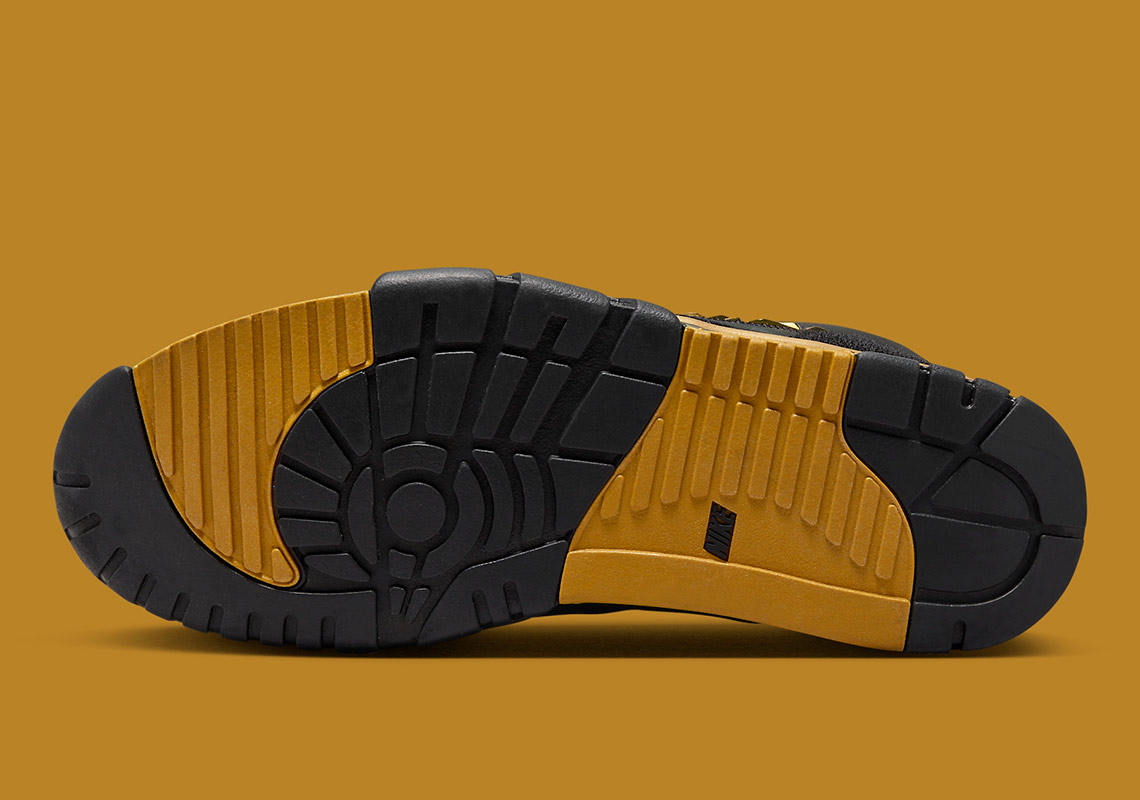 Nike Air Trainer 1 College Playoffs - Phiên Bản Độc Đáo Để Kỷ Niệm Cúp C1 - 5