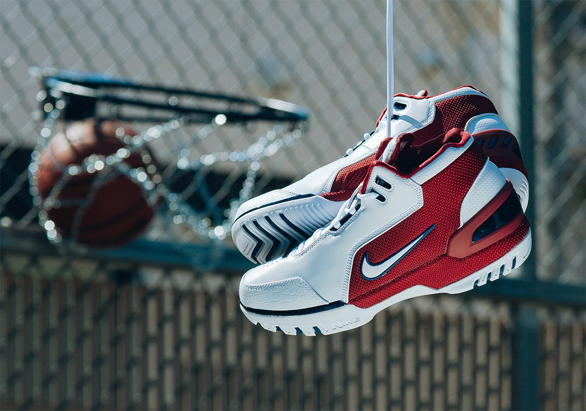 Nike Air Zoom Generation 'Varsity Crimson' - sự trở lại sau 20 năm - 2