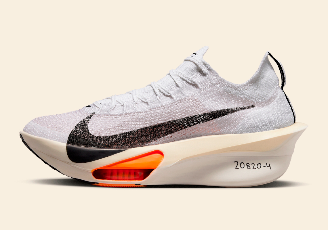 Nike Alphafly 3: Chiếc Giày Chạy Marathon Mới Nhất và Những Đổi Mới Công Nghệ - 29