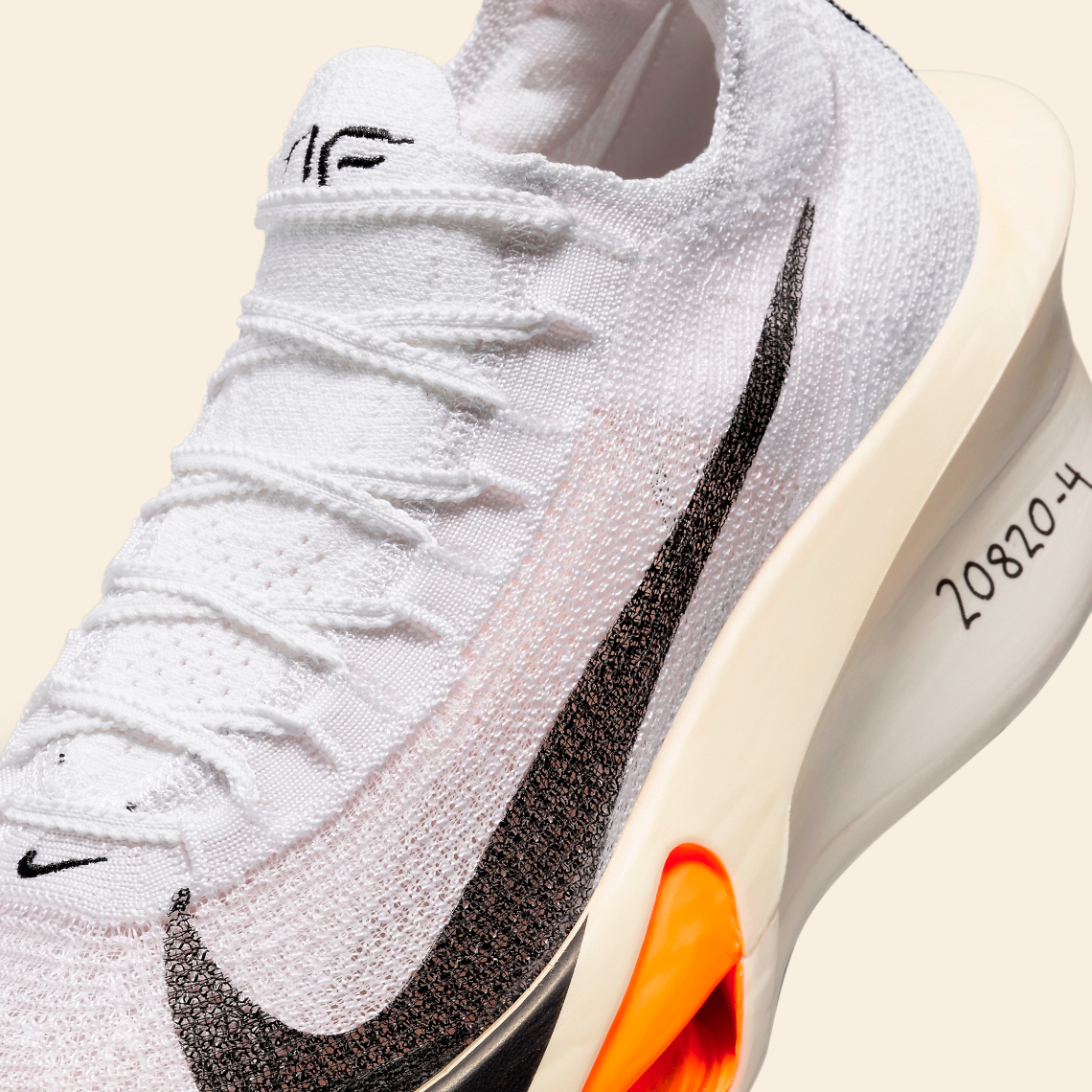 Nike Alphafly 3: Chiếc Giày Chạy Marathon Mới Nhất và Những Đổi Mới Công Nghệ - 34