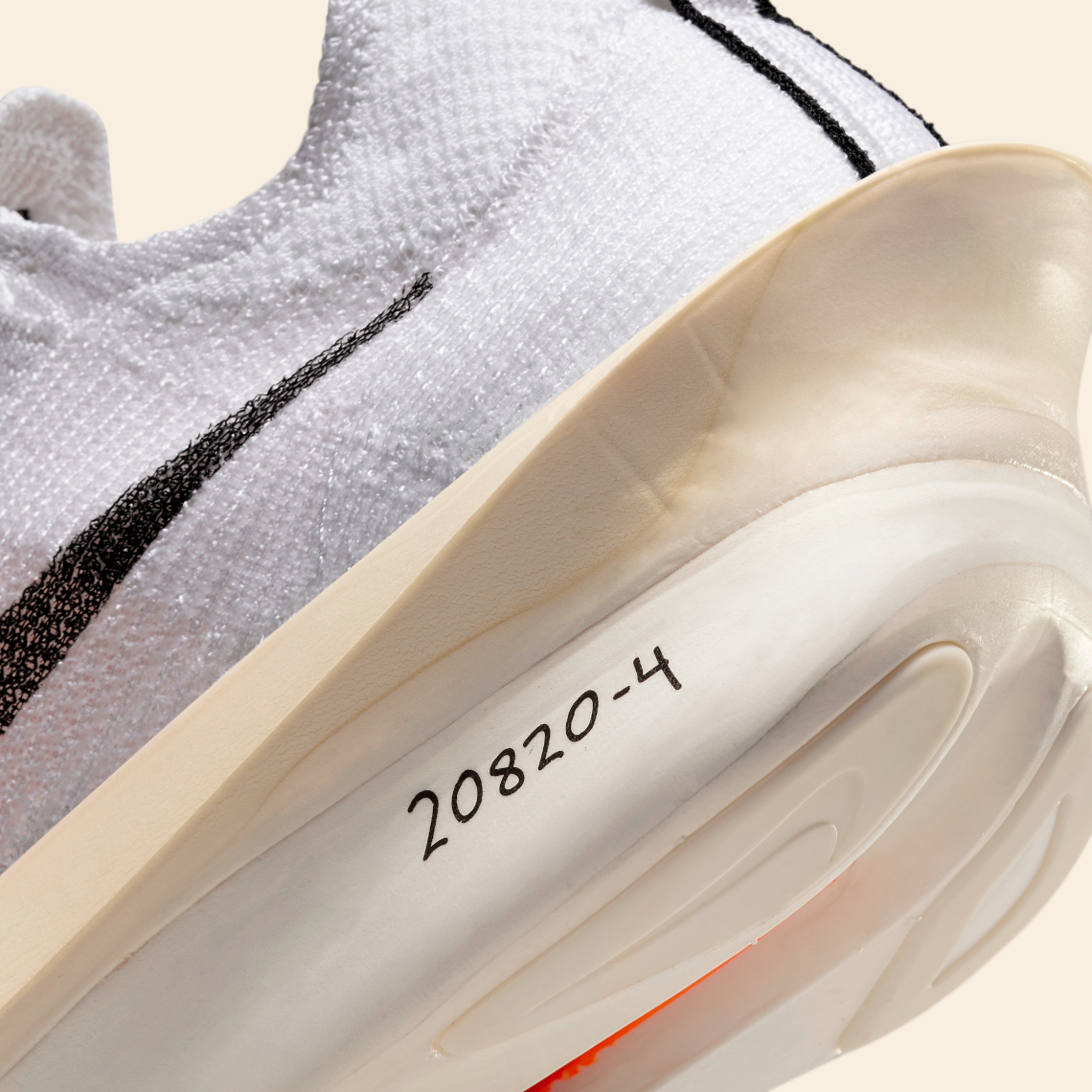 Nike Alphafly 3: Chiếc Giày Chạy Marathon Mới Nhất và Những Đổi Mới Công Nghệ - 35