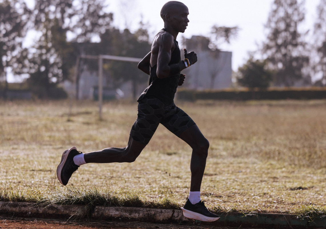 Nike Alphafly 3: Chiếc Giày Chạy Marathon Mới Nhất và Những Đổi Mới Công Nghệ - 6