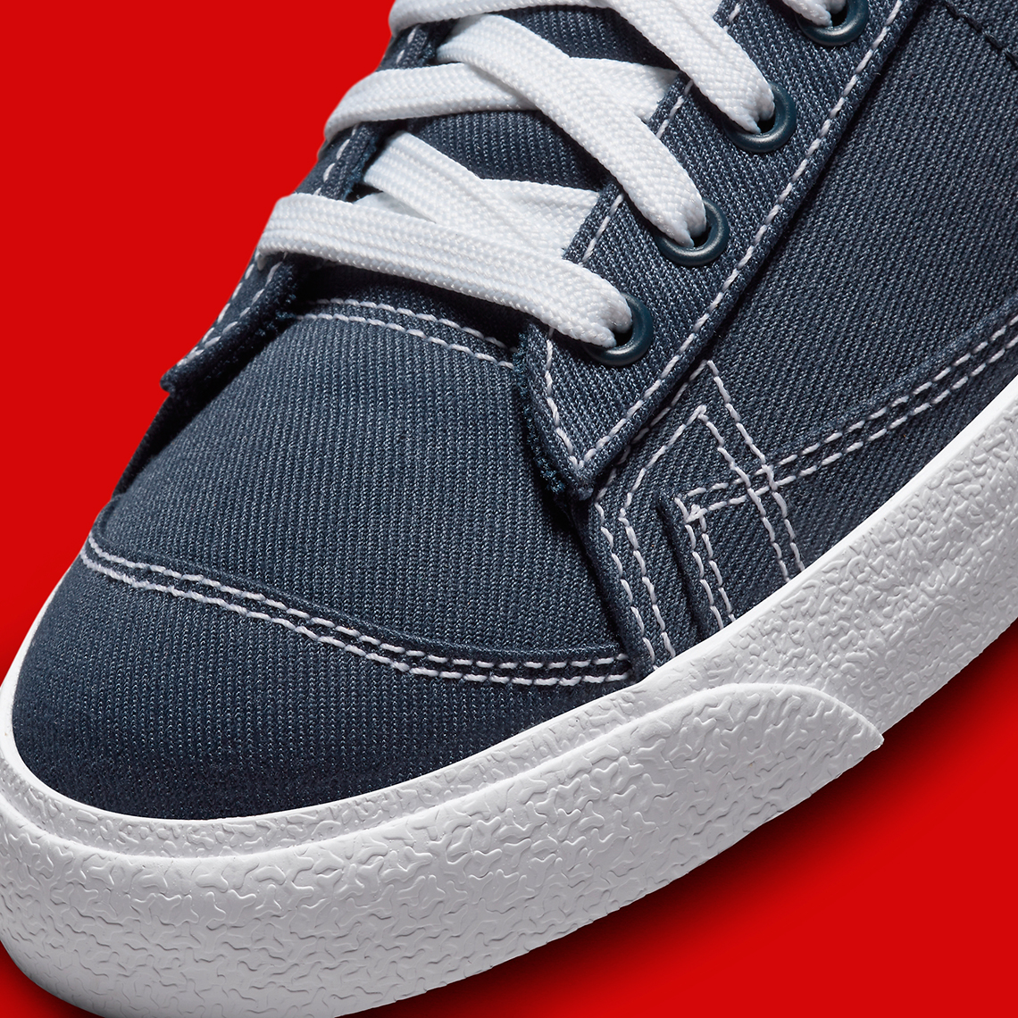 Nike Blazer Mid '77 Denim này gợi nhớ đến một bản phát hành năm 2002 - 10