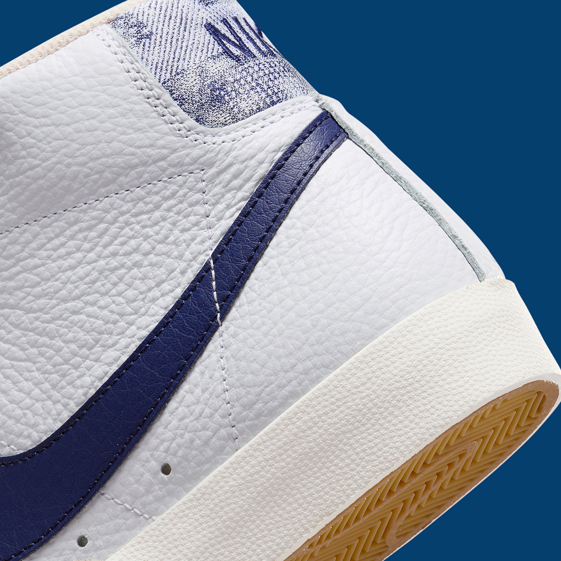 Nike Blazer Mid '77 Lấy Cảm Hứng Từ Họa Tiết Trừu Tượng Màu Navy Quen Thuộc - 8