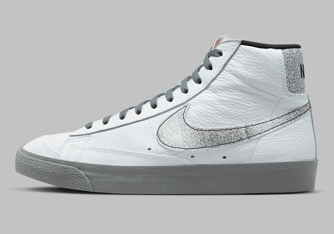 Nike Blazer Mid '77 Sử Dụng Mic Bạc Tôn Vinh Sinh Nhật Lần Thứ 50 Của Hip-Hop - 2