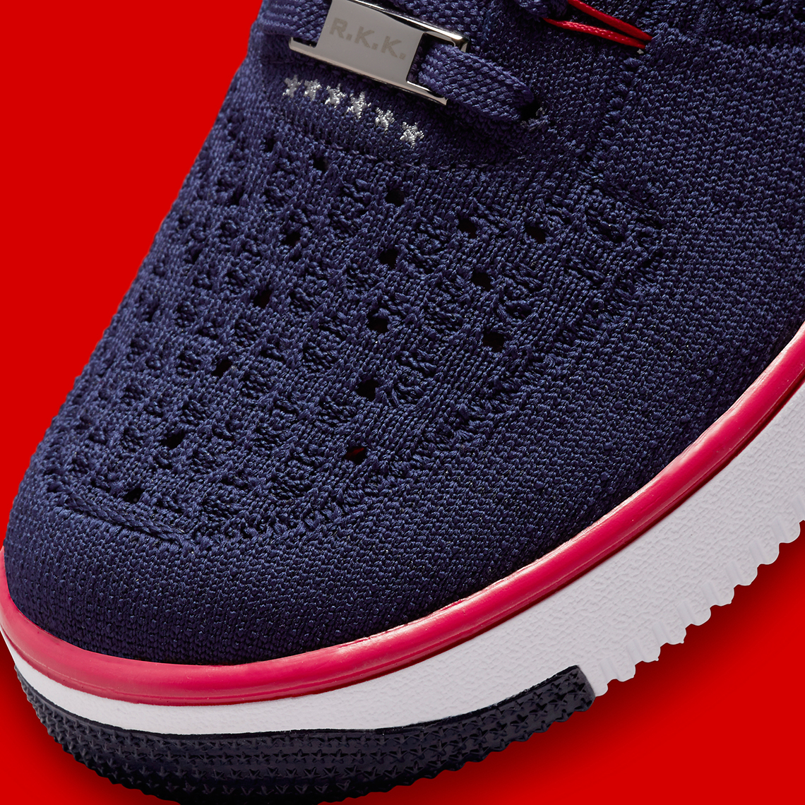 Nike chế tạo một Air Force 1 Flyknit khác cho New England Patriots - 11