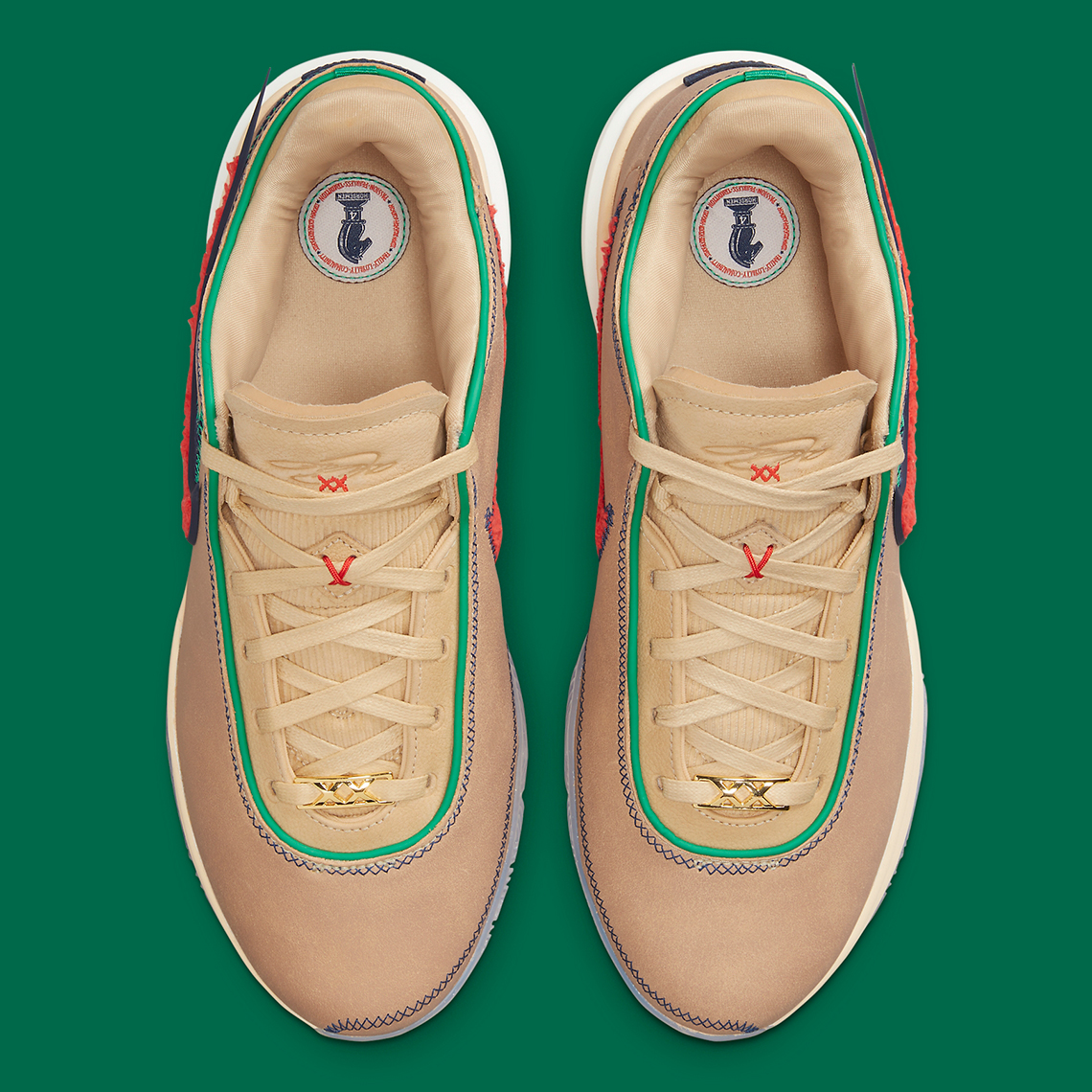 Nike cho ra mắt phiên bản giày LeBron 20 dành riêng cho Four Horsemen. Bài viết không cung cấp thêm thông tin về Four Horsemen, vì vậy không có giải thích nào cần được cung cấp. - 7