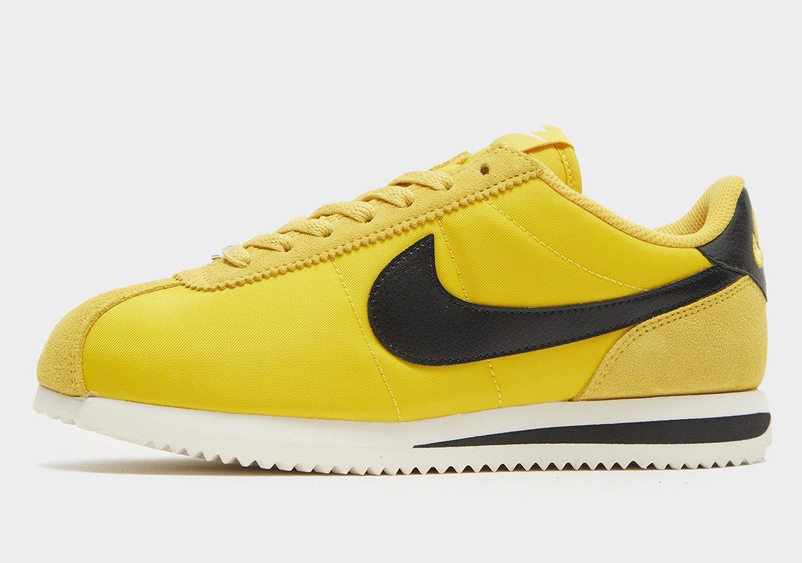 Nike Cortez đen và vàng lấy cảm hứng từ Kill Bill - 1