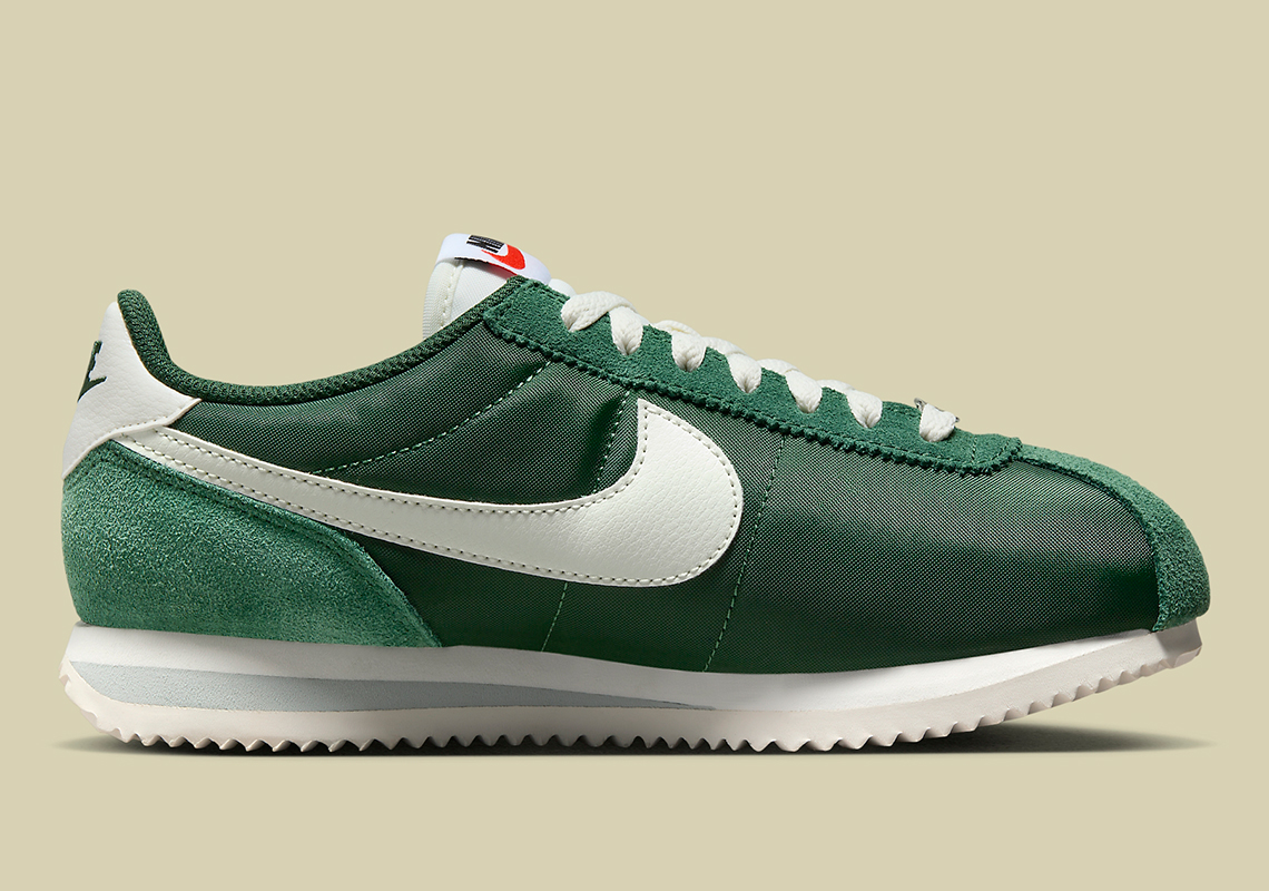 Nike Cortez Fir Green - Phiên bản đặc biệt lấy cảm hứng từ thiên nhiên hoang dã. - 3