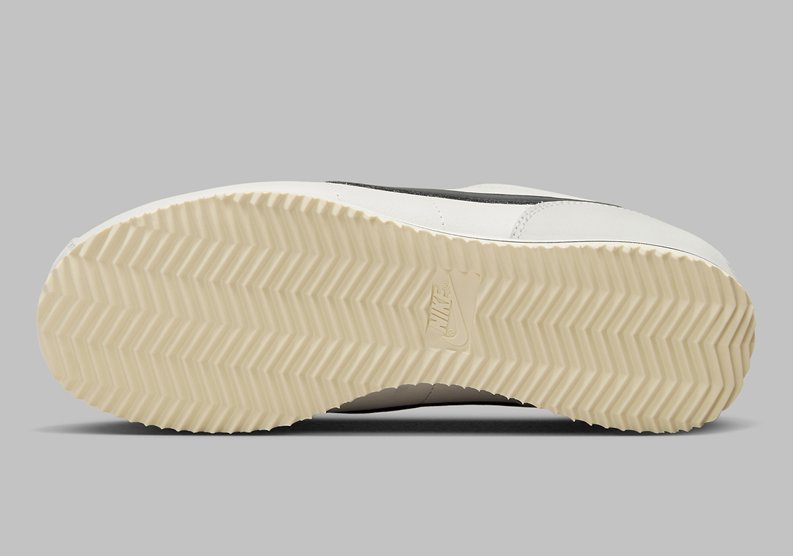 Nike Cortez - Phiên bản mới với họa tiết stereo và phối màu tối giản - 6