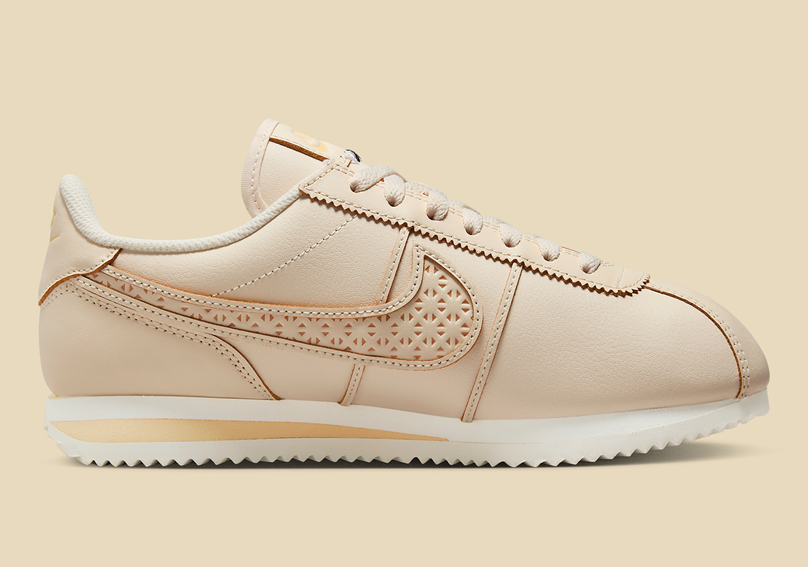 Nike Cortez World Make - Phiên bản đặc biệt dành riêng cho phái nữ - 3