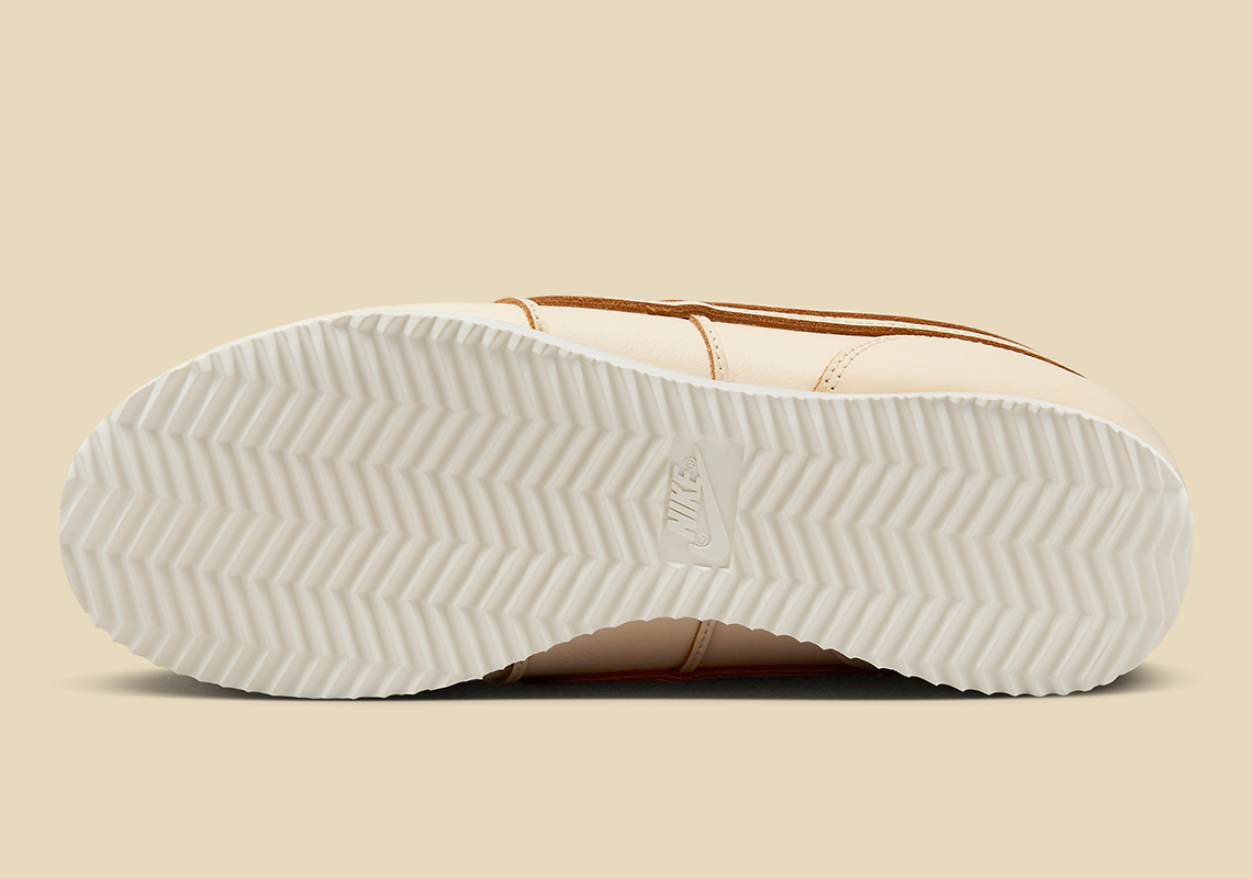 Nike Cortez World Make - Phiên bản đặc biệt dành riêng cho phái nữ - 6