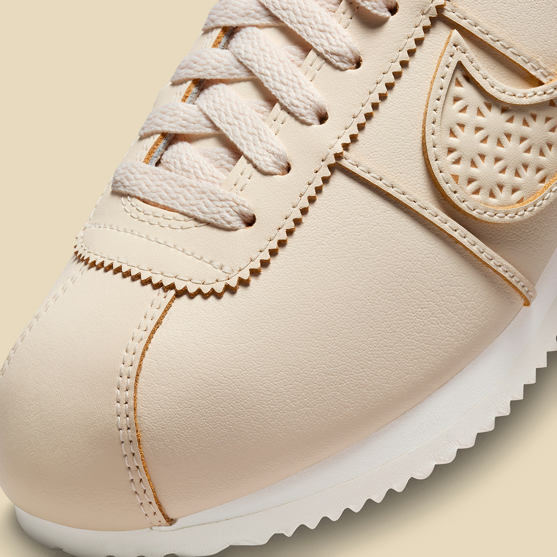 Nike Cortez World Make - Phiên bản đặc biệt dành riêng cho phái nữ - 7