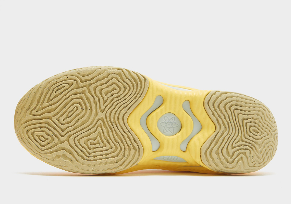 Nike Cosmic Unity 3: Giày bóng rổ tái chế với phối màu và công nghệ mới - 6