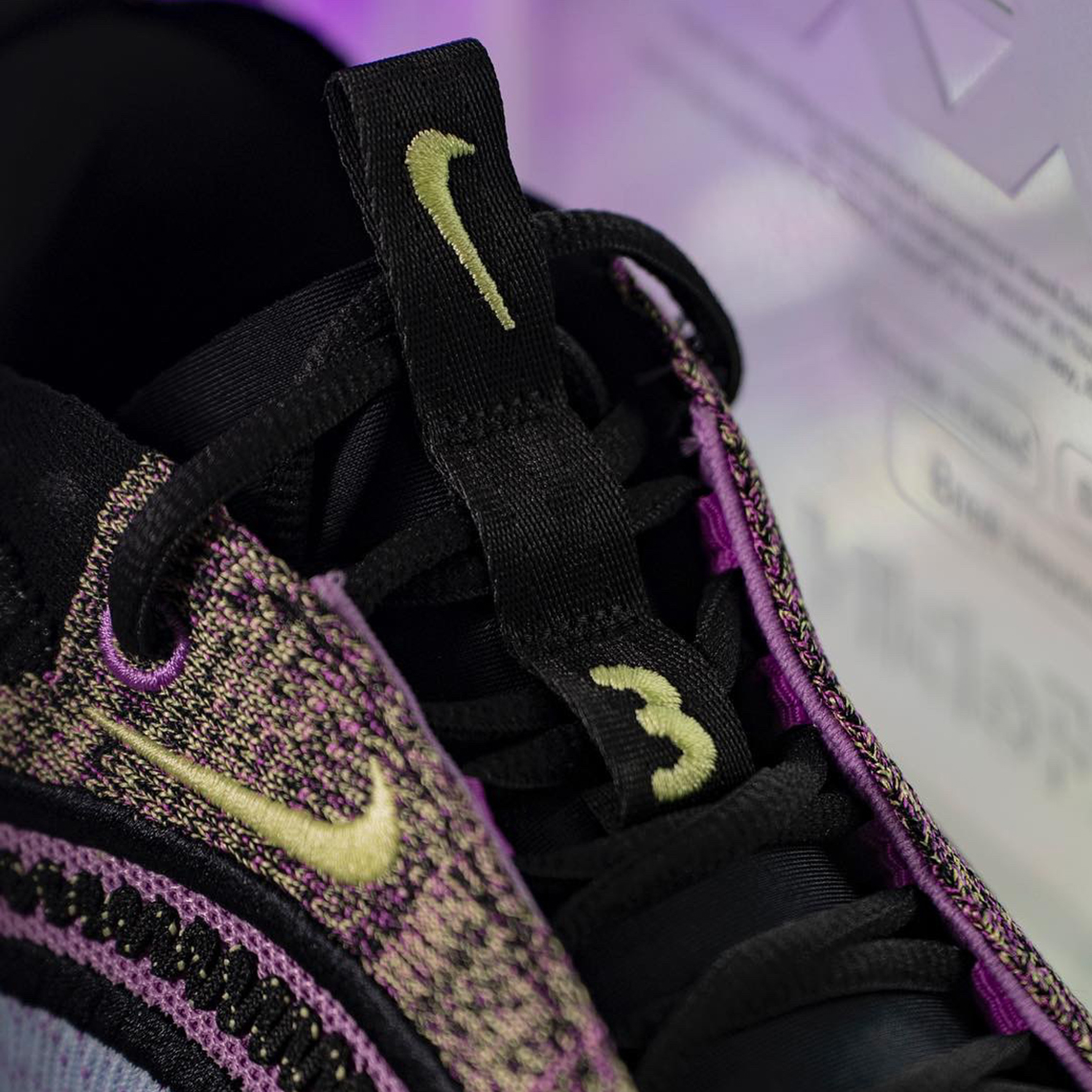 Nike Cosmic Unity 3: Mẫu Giày Bóng Rổ Tiếp Tục Gây Sốt Với Màu Sắc Độc Đáo - 5