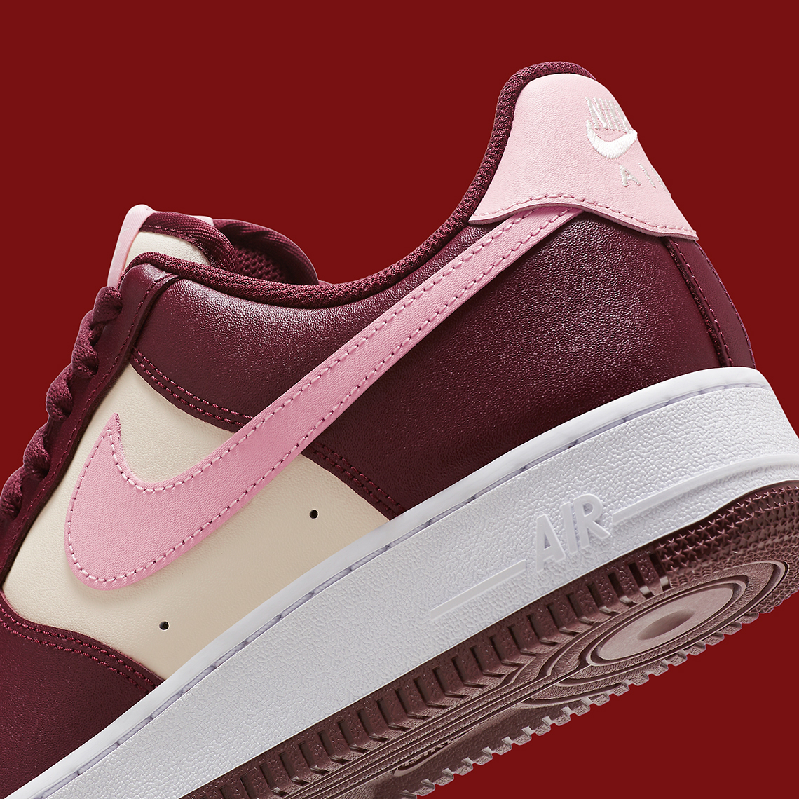 Nike đã chọn cho Nike Air Force 1 Valentine đơn giản hơn thay cho những quả anh đào hình trái tim - 8