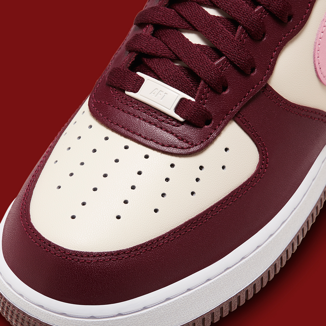 Nike đã chọn cho Nike Air Force 1 Valentine đơn giản hơn thay cho những quả anh đào hình trái tim - 9