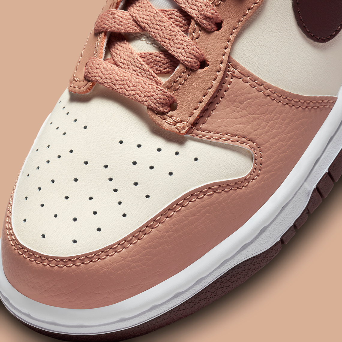 Nike Dunk High Dusted Clay - Sự thêm vào hấp dẫn cho danh mục giày nữ năm nay - 7