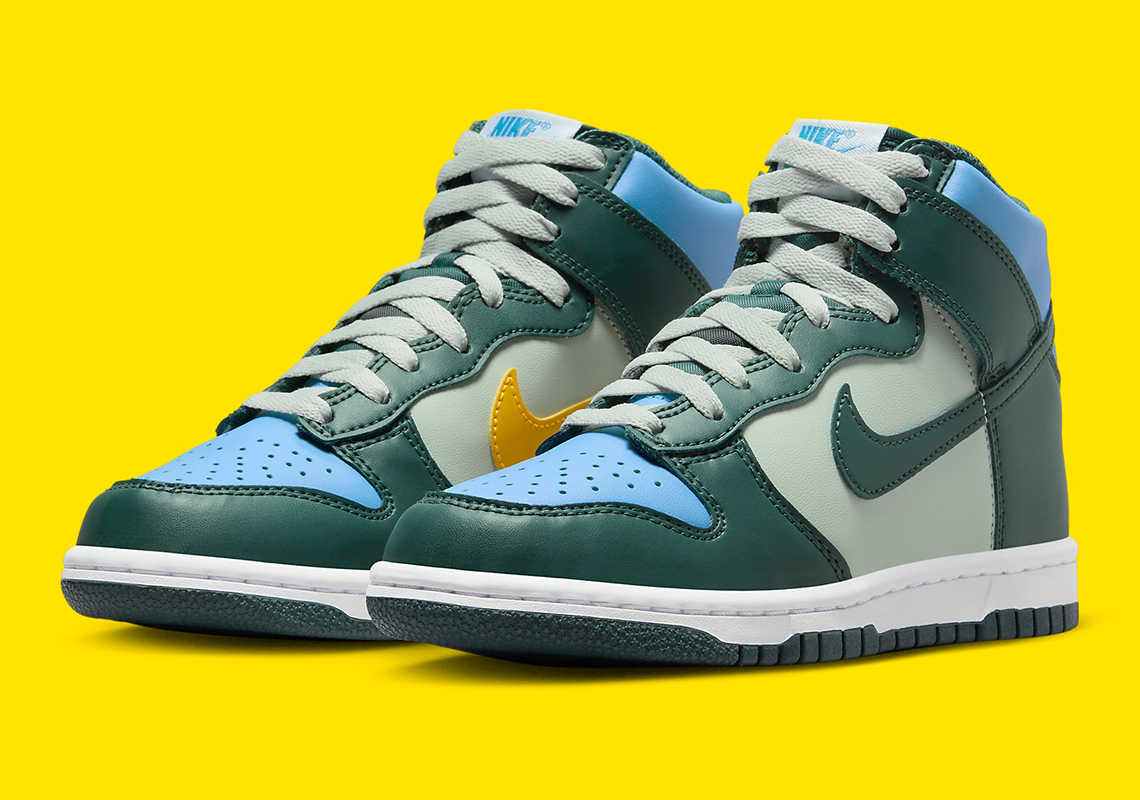 Nike Dunk High Multi-Color Phiên Bản Trẻ Em Sắc Màu