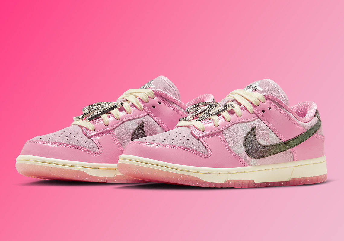 Nike Dunk Low 'Barbie' - Phiên bản màu hồng đẹp mắt đón chào bộ phim Barbie! - 2