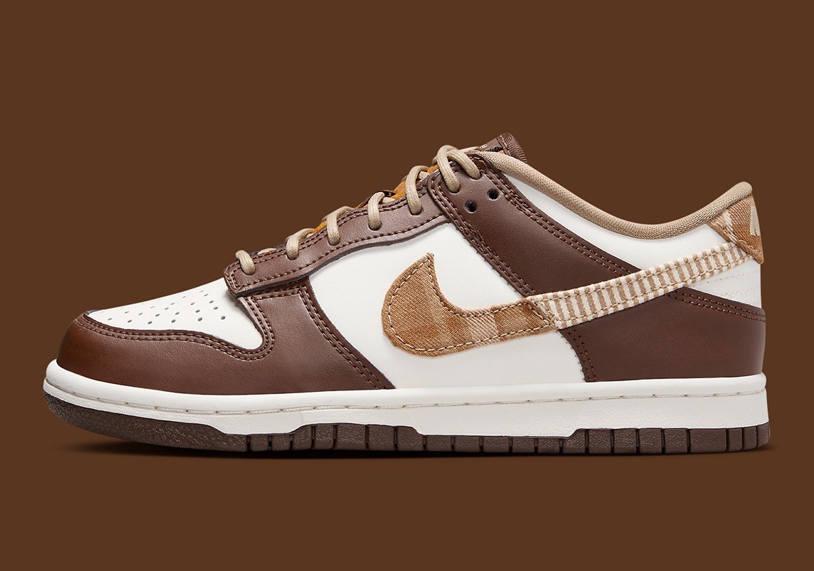 Nike Dunk Low 'Brown/Plaid': Sự Kết Hợp Độc Đáo Của Màu Nâu và Kẻ Lưới - 2