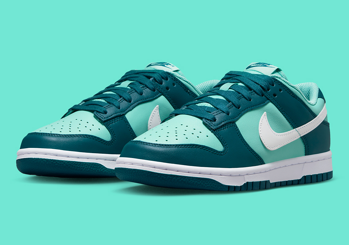 Nike Dunk Low "Cool Tones" - Màu xanh lạnh trên thiết kế phối màu mới cho phái nữ