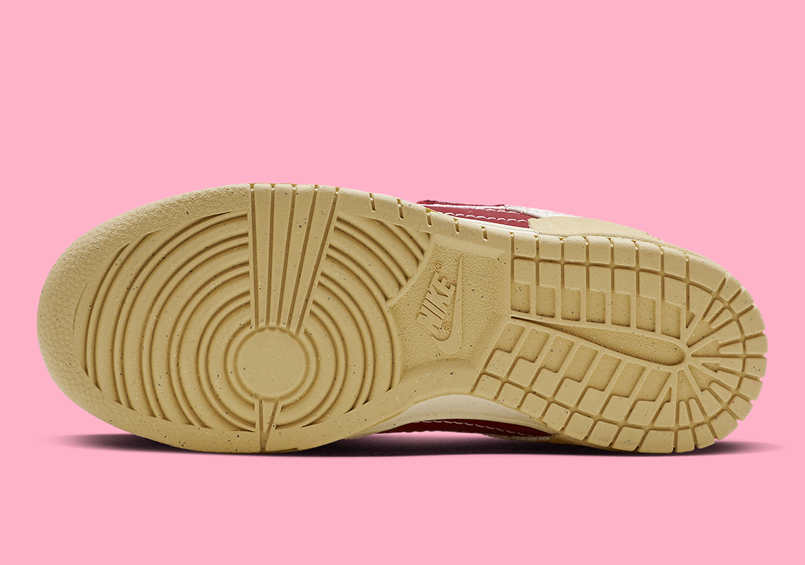 Nike Dunk Low Disrupt 2 ra mắt muộn trong ngày Lễ Tình Nhân - 7