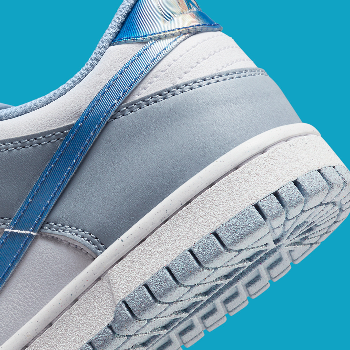 Nike Dunk Low Lenticular - Sự kết hợp đầy ấn tượng giữa màu sắc và thiết kế trừu tượng. - 7