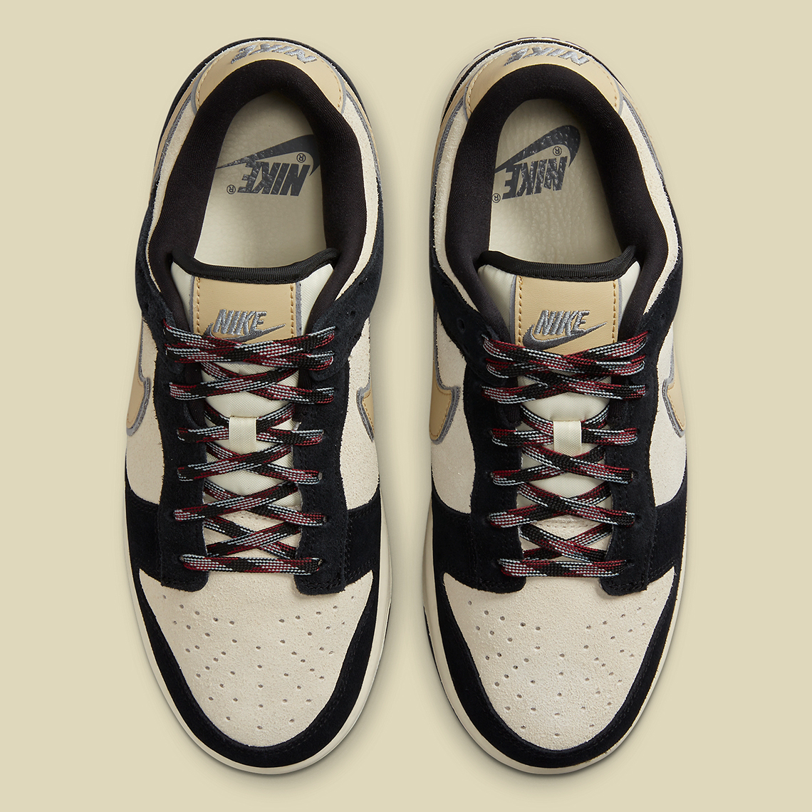 Nike Dunk Low LX  với màu đen và kem - 4