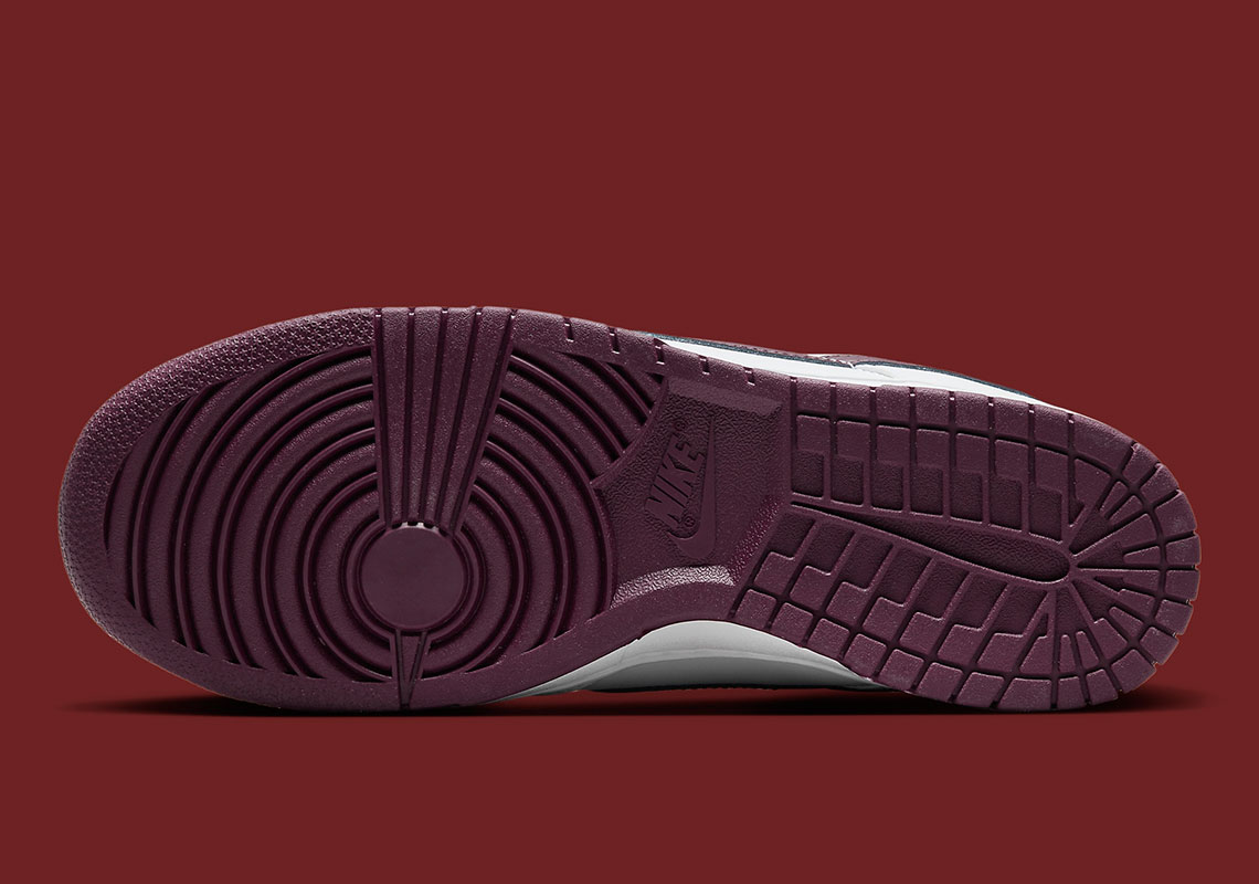 Nike Dunk Low mang hơi hướng 'Night Maroon' - 6