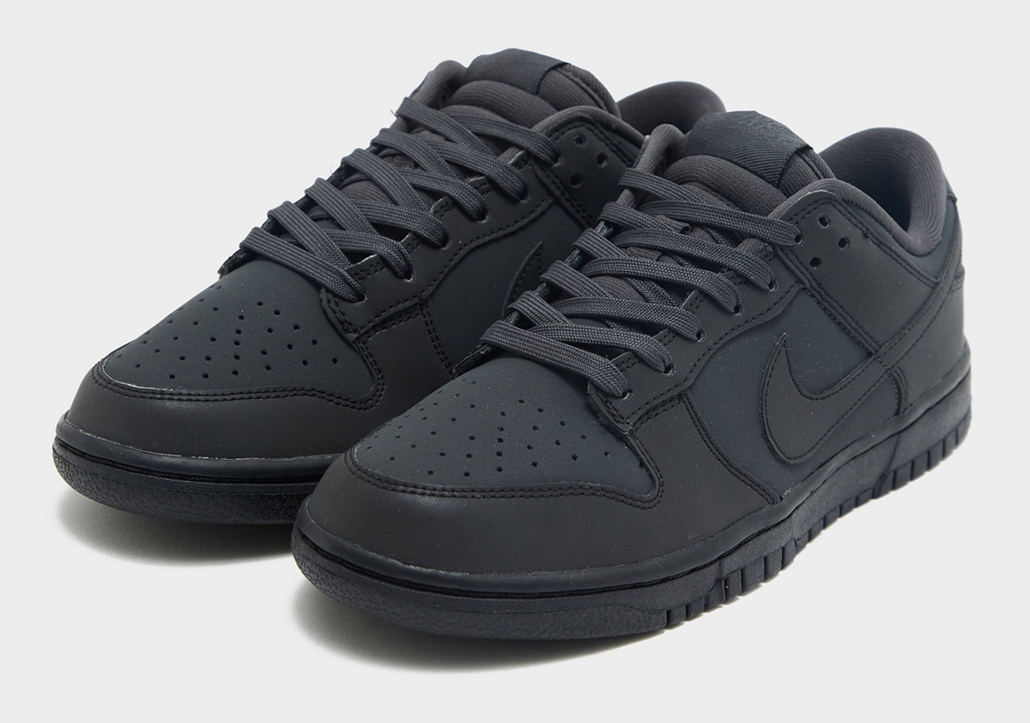 Nike Dunk Low Màu Navy và Đen: Sự Quay Trở với Phong Cách Điệu Đà! - 25