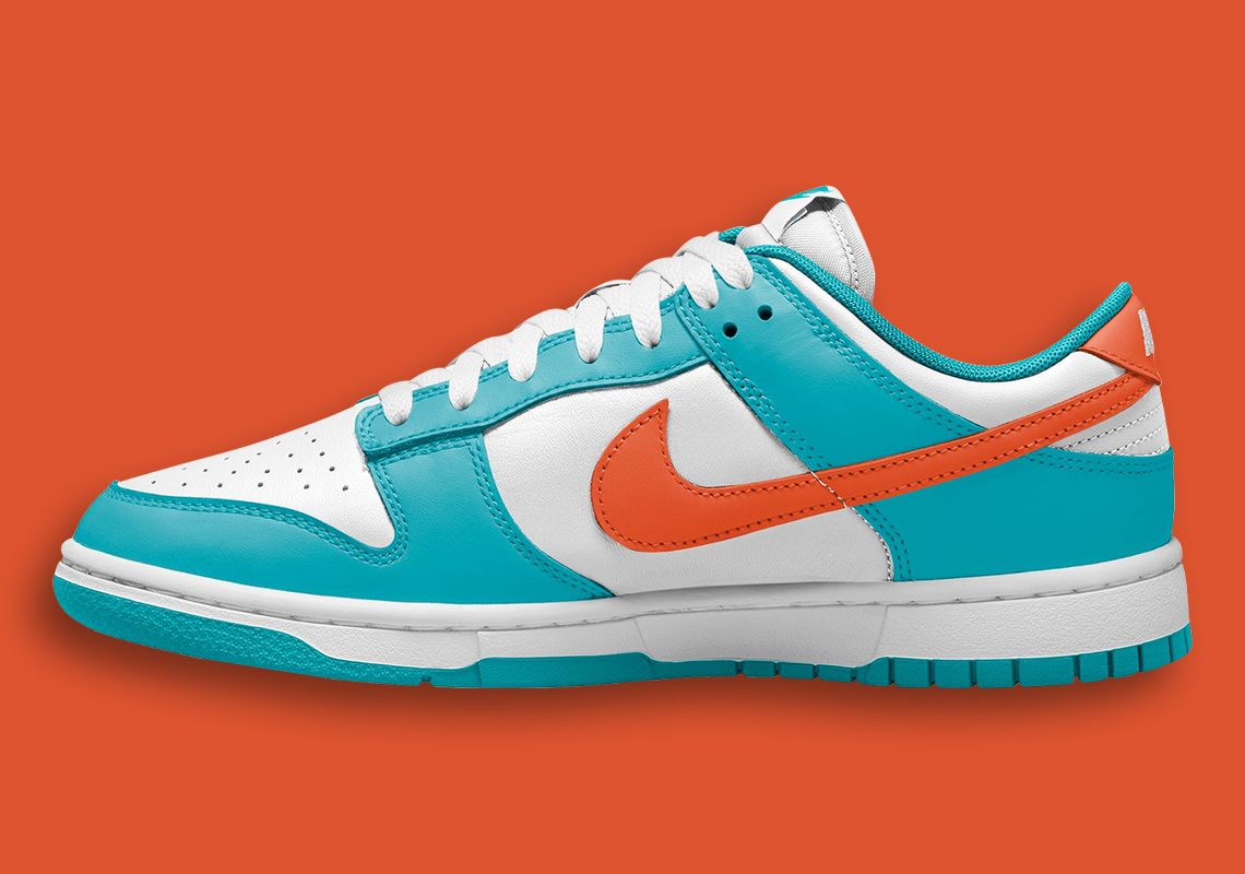 Nike Dunk Low 'Miami Dolphins': Màu Sắc Sôi Động Cho Người Hâm Mộ Thể Thao - 3