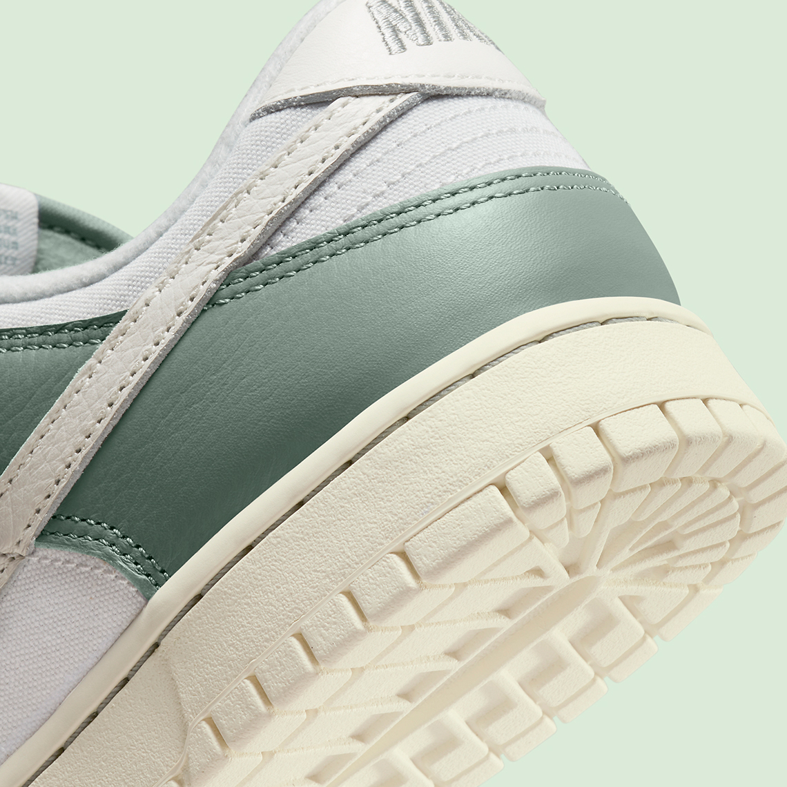 Nike Dunk Low Mica Green - Giày mới xuất hiện cho mùa xuân - 7