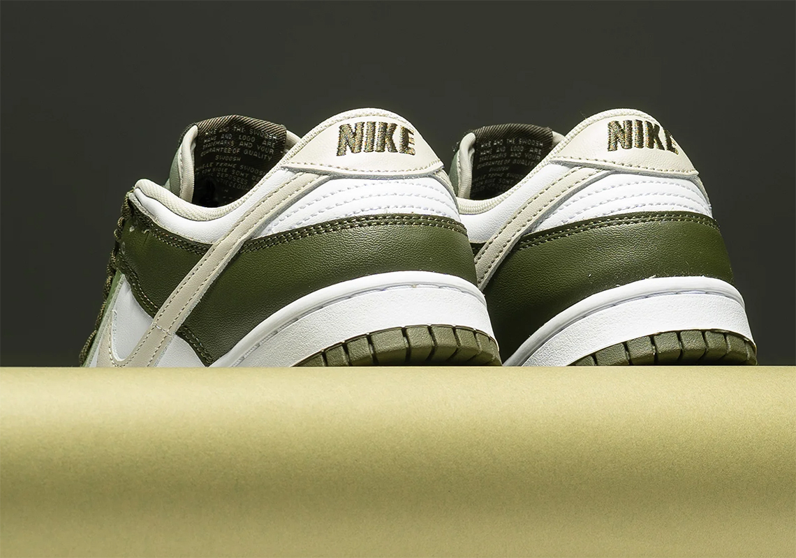 Nike Dunk Low 'Oil Green': Bản Phát Hành Mùa Thu Gợi Mới - 2