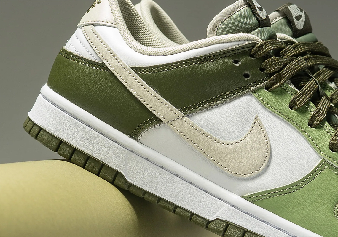 Nike Dunk Low 'Oil Green': Bản Phát Hành Mùa Thu Gợi Mới - 3