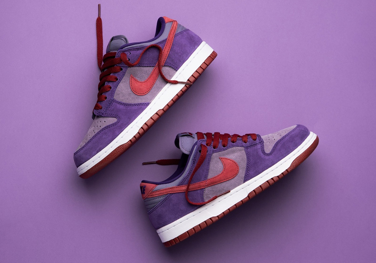 Nike Dunk Low 'Plum' - Lịch Sử và Sự Trở Lại