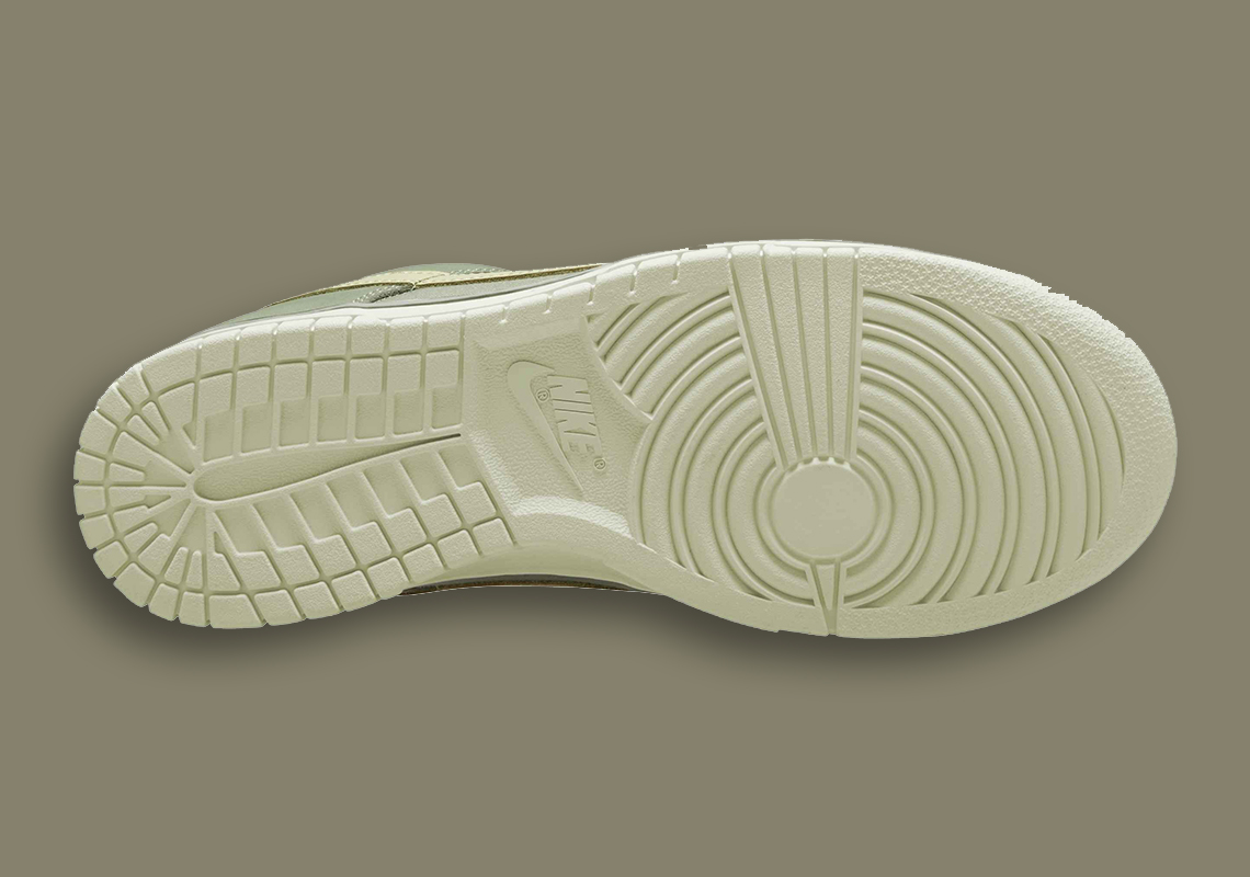 Nike Dunk Low Premium Pistachio - Màu xanh lá cây tươi sáng cho phong cách cuối năm. - 4