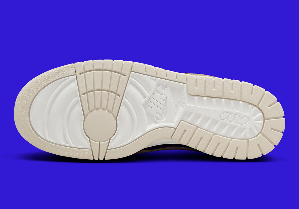 Nike Dunk Low Remastered Mushroom/Concord: Sự hòa quyện đầy tinh tế - 5