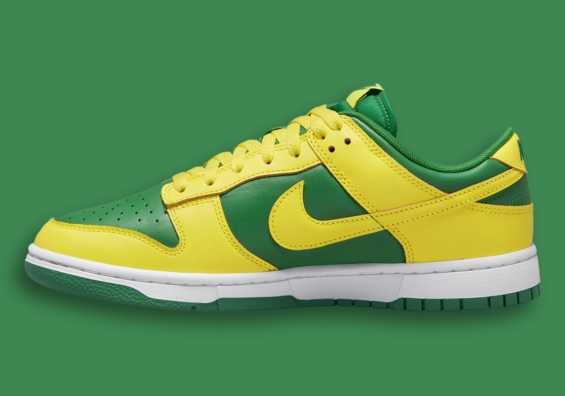 Nike Dunk Low Reverse Brazil dự kiến cho năm 2023 - 2