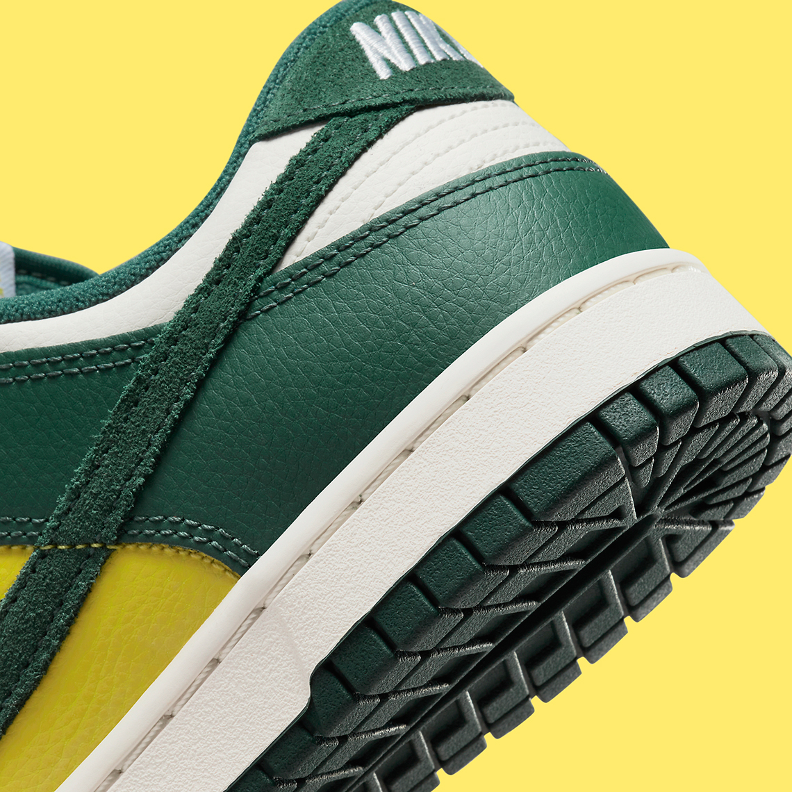 Nike Dunk Low Surfaces trong colorway Noble Green mới - 7