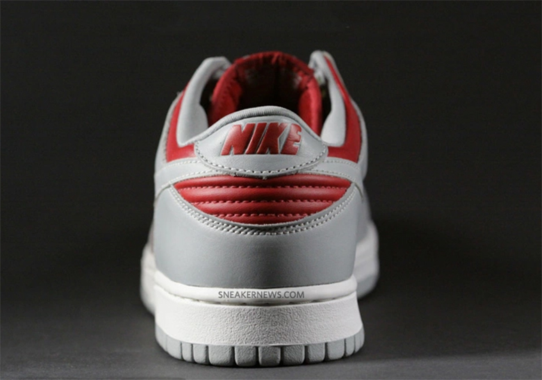 Nike Dunk Low 'Ultraman' Tái Xuất: Kỷ Niệm 40 Năm Của Biểu Tượng Thời Trang Sneaker, Hứa Hẹn Nổi Bật Trong Mùa Xuân 2024! - 4