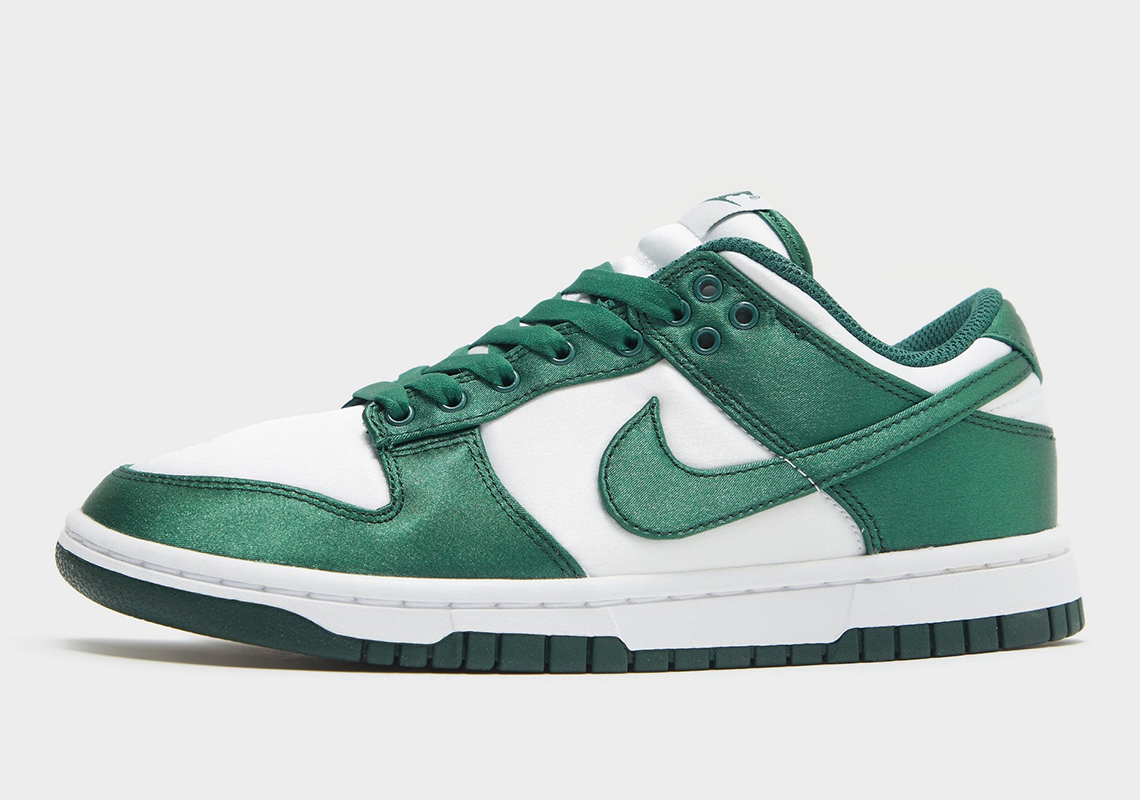 Nike Dunk Low Varsity Green Satin: Tái phát hành phiên bản sang trọng - 1