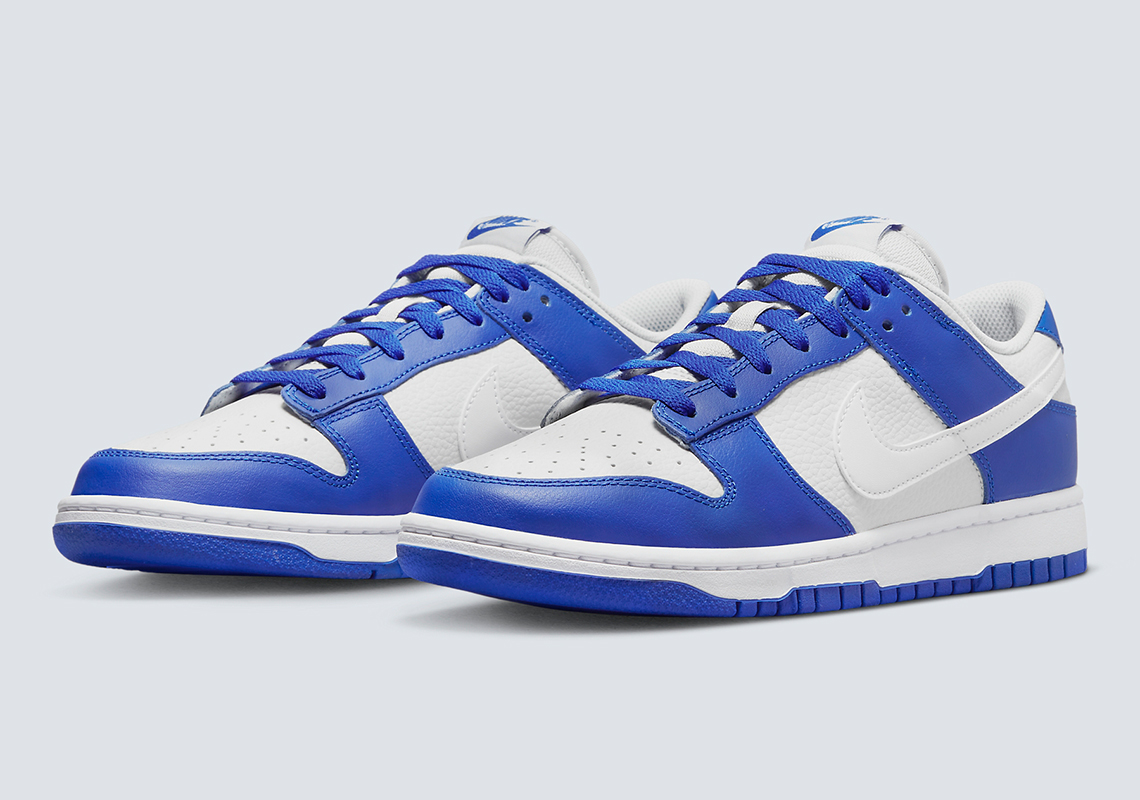 Nike Dunk Low với phối màu Kentucky - 1