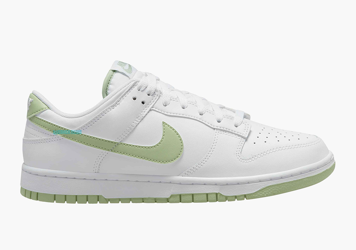 Nike Dunk Low "White/Mica Green" - Sự trở lại thú vị cho mùa xuân