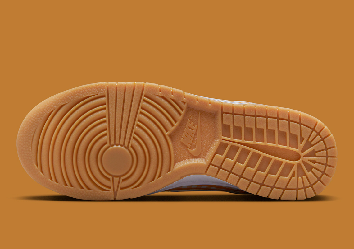 Nike Dunk Low 'Yellow Gingham': Phối màu hè tươi sáng như kẹo bông gòn - 6