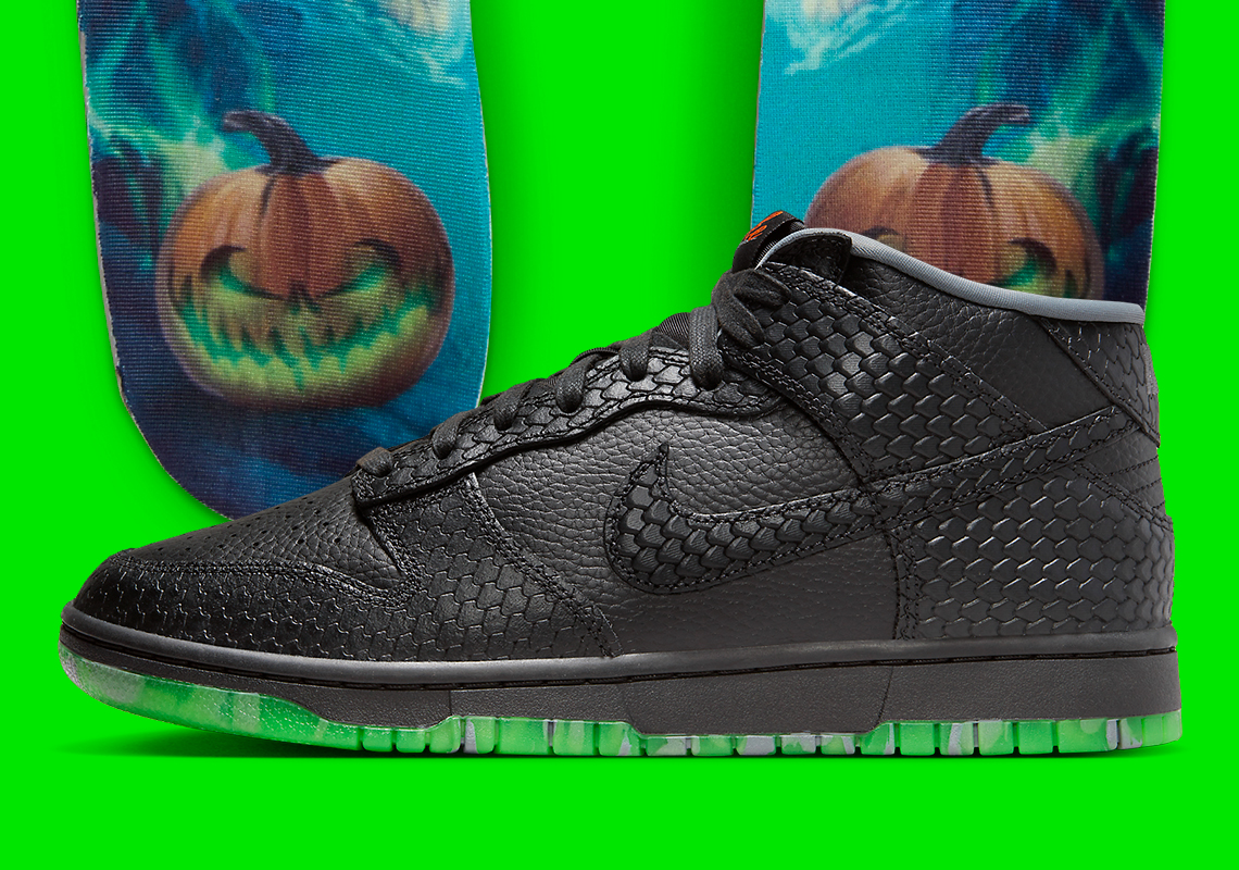 Nike Dunk Mid 'Phiên Bản Halloween' Sẽ Đem Lại Một Bất Ngờ Khi Halloween Đến Gần - 1